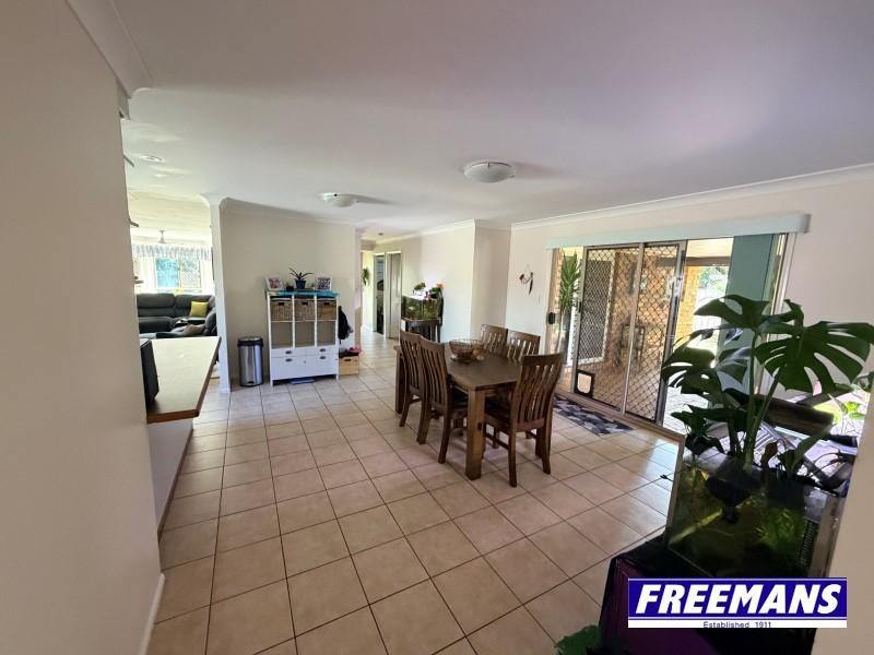 Photo - 51 Cowie Drive, Kingaroy QLD 4610 - Image 10
