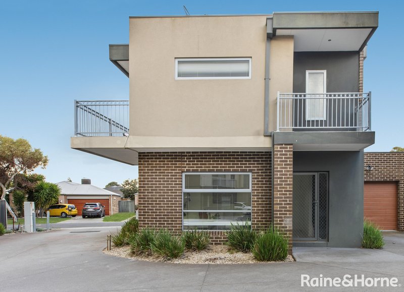 5/1 Dargi Green, Caroline Springs VIC 3023