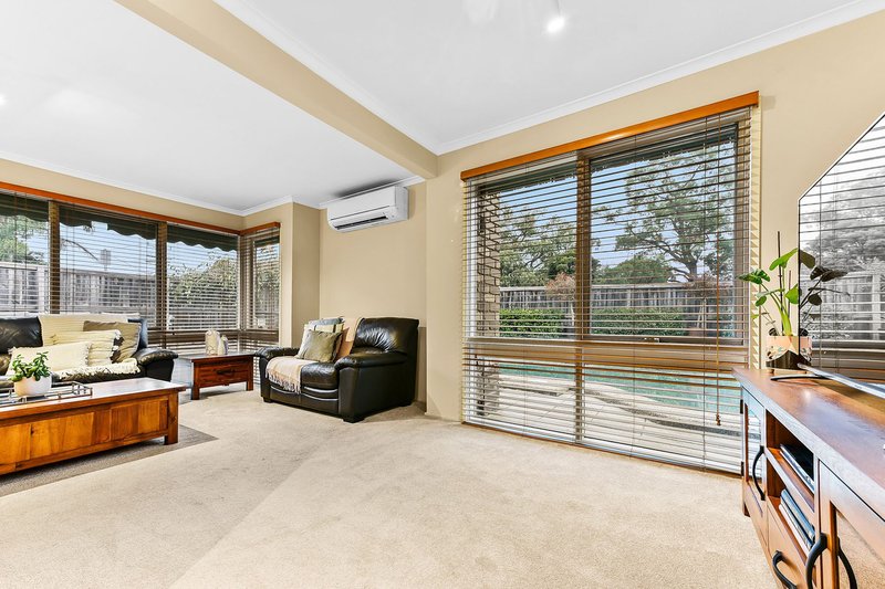 Photo - 51 Darren Road, Keysborough VIC 3173 - Image 5