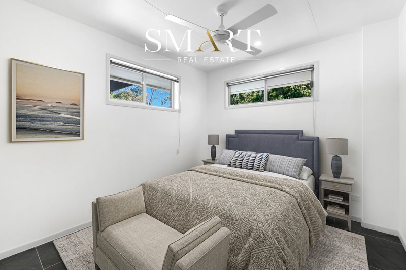 Photo - 51 Deagon Drive, Runaway Bay QLD 4216 - Image 7