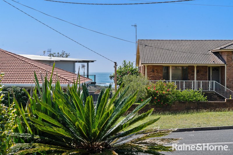 Photo - 51 Did-Dell Street, Ulladulla NSW 2539 - Image 7