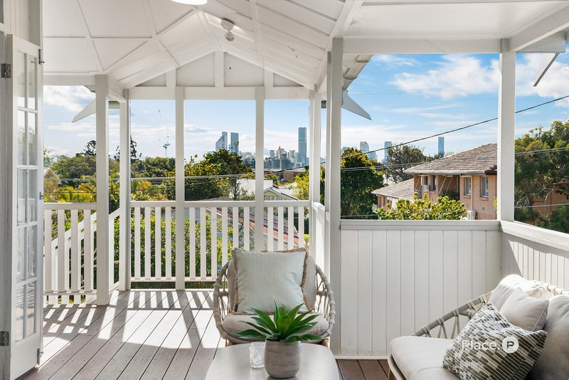 Photo - 51 Douglas Street, Greenslopes QLD 4120 - Image 4