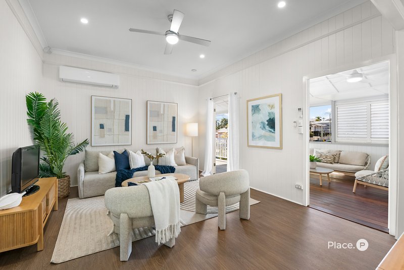 Photo - 51 Douglas Street, Greenslopes QLD 4120 - Image 7