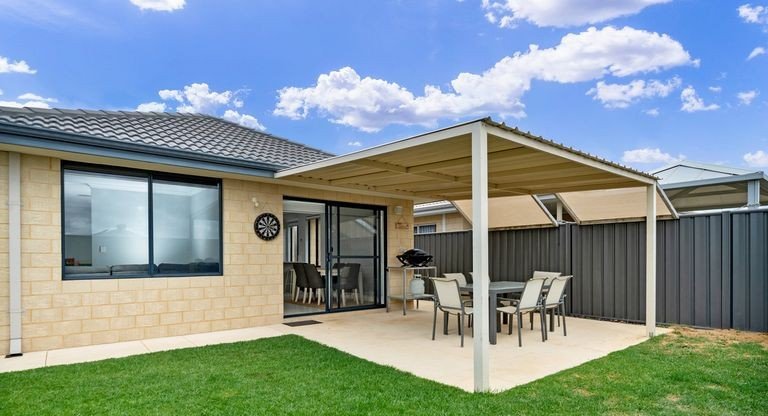 Photo - 51 Dragonfly Road, Banksia Grove WA 6031 - Image 16