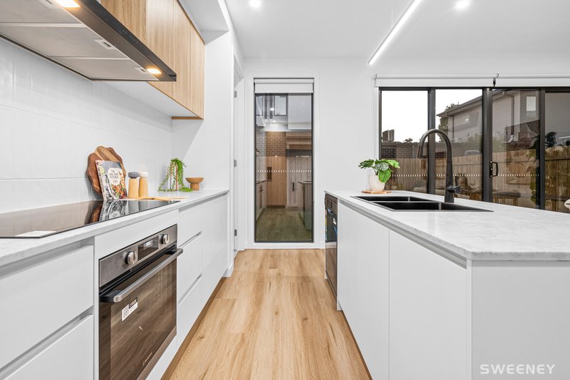 Photo - 51 Eames Avenue, Brooklyn VIC 3012 - Image 1