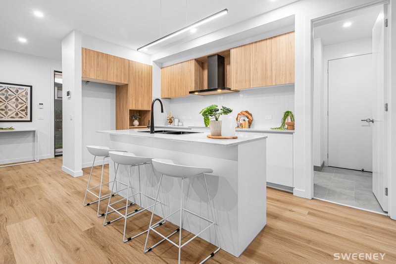 Photo - 51 Eames Avenue, Brooklyn VIC 3012 - Image 3