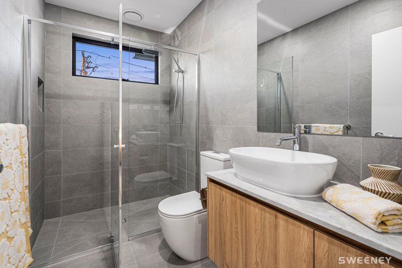 Photo - 51 Eames Avenue, Brooklyn VIC 3012 - Image 8