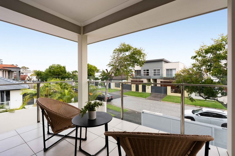 Photo - 51 East Quay Drive, Biggera Waters QLD 4216 - Image 20