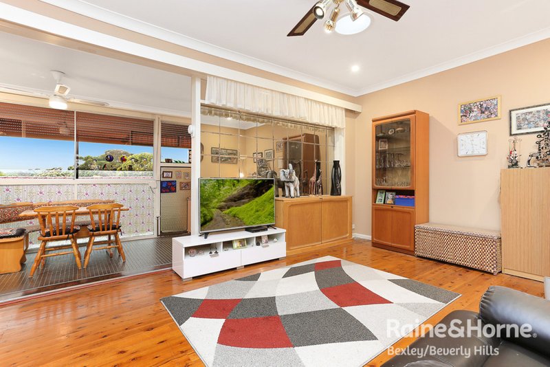 Photo - 51 Eddystone Road, Bexley NSW 2207 - Image 2