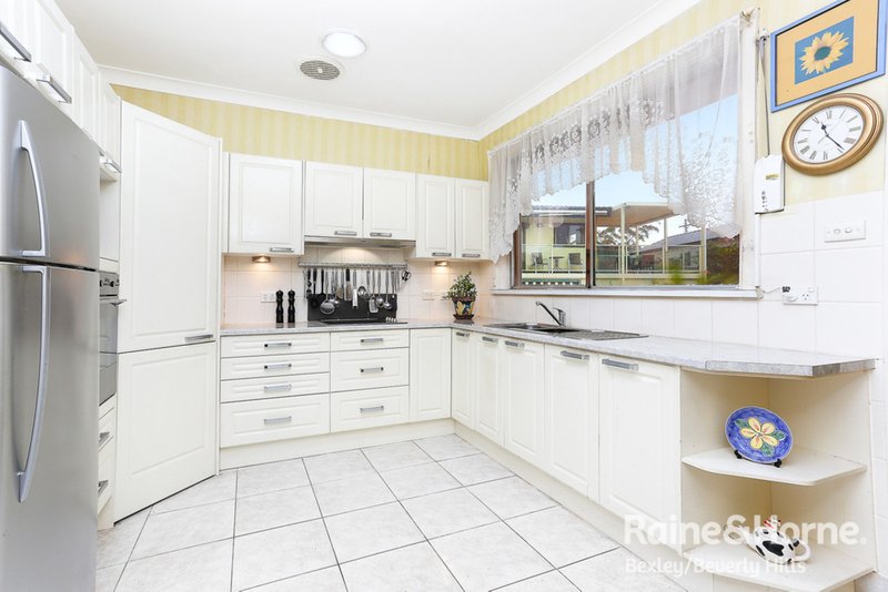 Photo - 51 Eddystone Road, Bexley NSW 2207 - Image 3