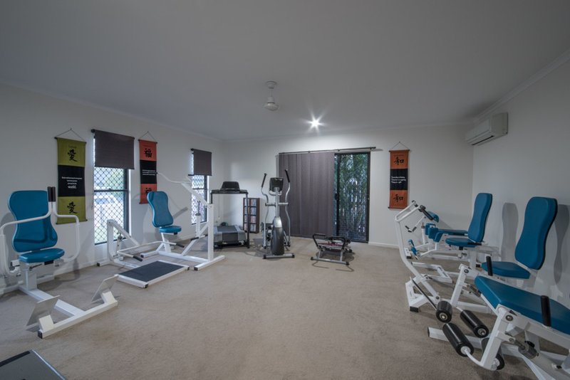 Photo - 51 Endeavour Circuit, Cannonvale QLD 4802 - Image 3