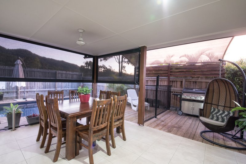 Photo - 51 Endeavour Circuit, Cannonvale QLD 4802 - Image 6