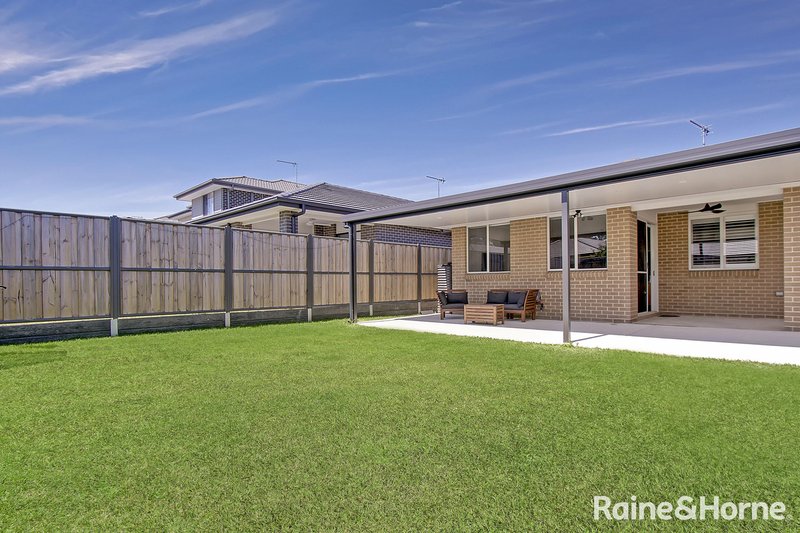 Photo - 51 Epsilon Street, Box Hill NSW 2765 - Image 6