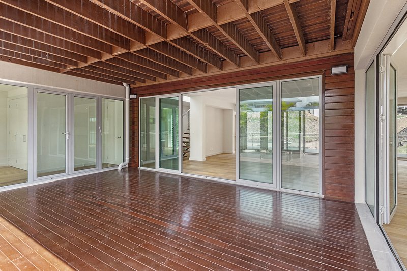 Photo - 51 Eshelby Drive, Cannonvale QLD 4802 - Image 12