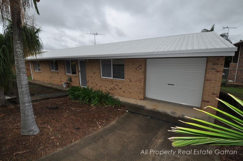 Photo - 51 Fitzgerald Street, Gatton QLD 4343 - Image 8