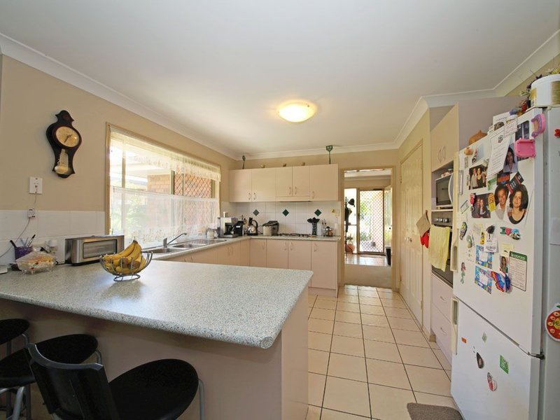 Photo - 51 Fleet Drive, Kippa-Ring QLD 4021 - Image 4