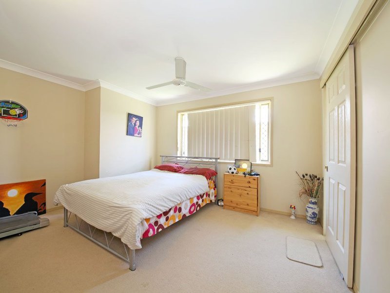 Photo - 51 Fleet Drive, Kippa-Ring QLD 4021 - Image 7