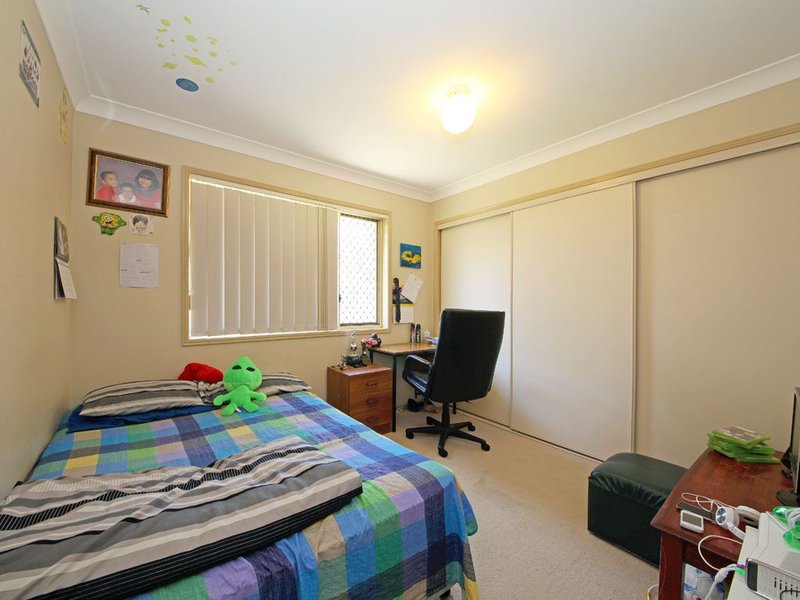 Photo - 51 Fleet Drive, Kippa-Ring QLD 4021 - Image 9