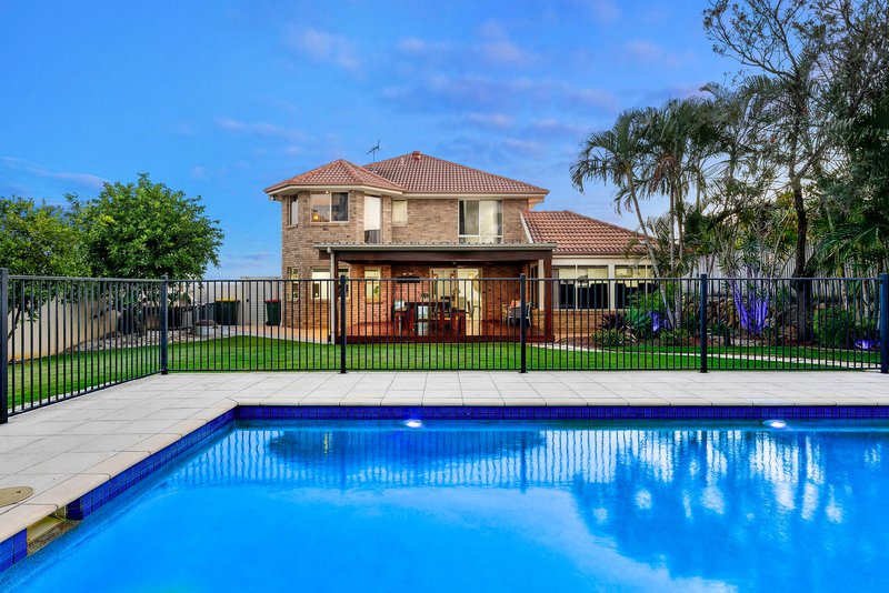 Photo - 51 Fordington Way, Murrumba Downs QLD 4503 - Image 30