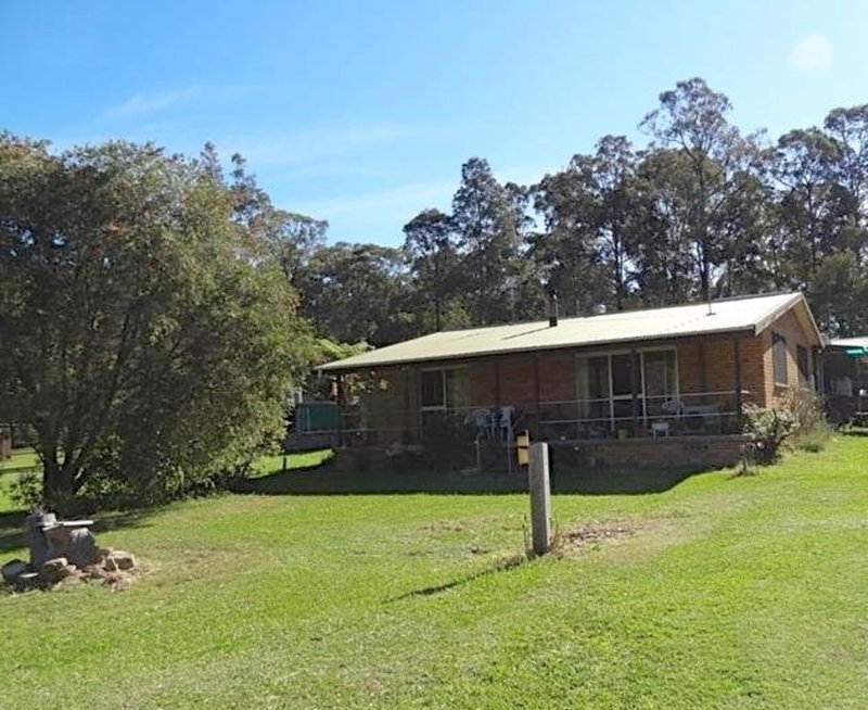 Photo - 51 Forest Glen Road, Limeburners Creek NSW 2324 - Image 1