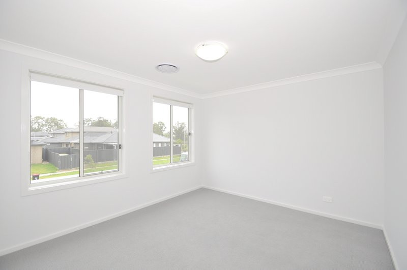 Photo - 51 Fourteenth Avenue, Austral NSW 2179 - Image 4