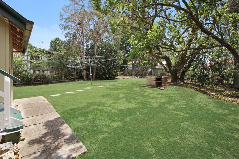 Photo - 51 Foxglove Street, Mount Gravatt East QLD 4122 - Image 8