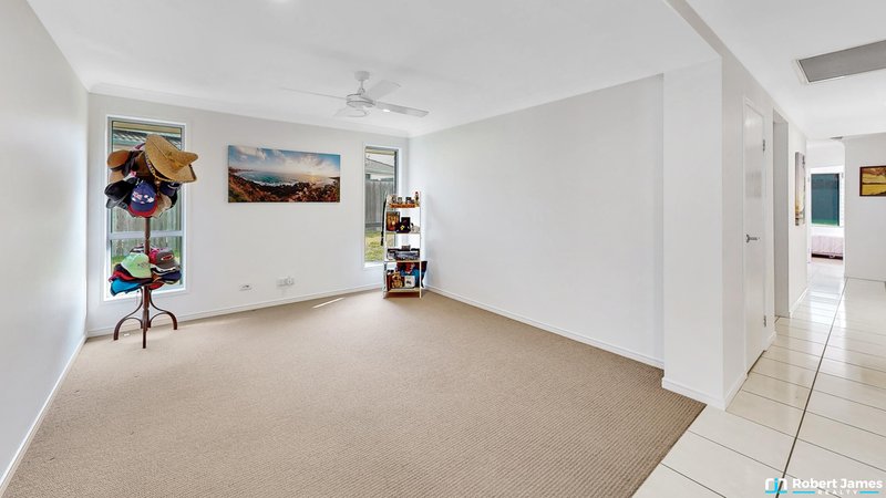 Photo - 51 Furness Drive, Tewantin QLD 4565 - Image 5