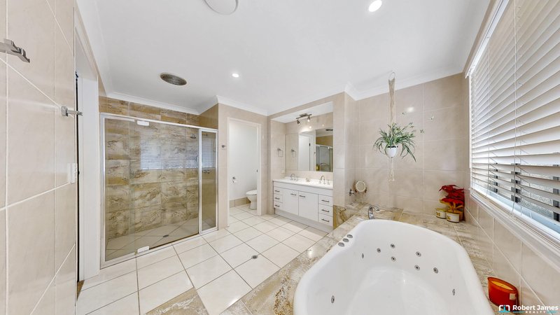 Photo - 51 Furness Drive, Tewantin QLD 4565 - Image 12