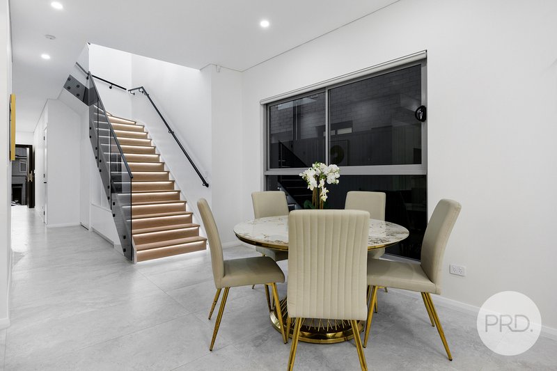 Photo - 51 Ganugan Road, Austral NSW 2179 - Image 4