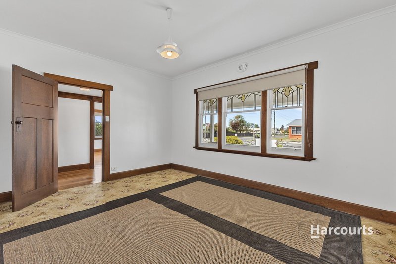 Photo - 51 Goldie Street, Wynyard TAS 7325 - Image 9