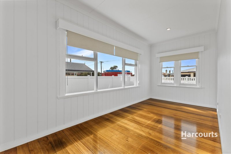 Photo - 51 Goldie Street, Wynyard TAS 7325 - Image 11