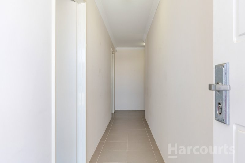 Photo - 51 Graceland Avenue, Landsdale WA 6065 - Image 6