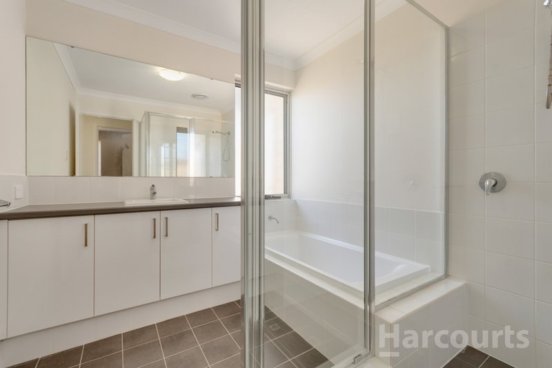 Photo - 51 Graceland Avenue, Landsdale WA 6065 - Image 11