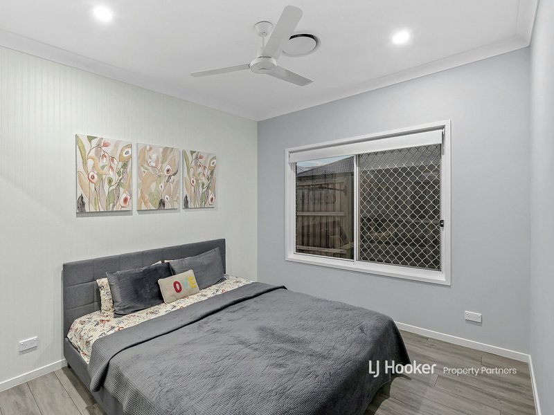 Photo - 51 Grevillea Way, Park Ridge QLD 4125 - Image 13