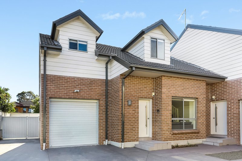 Photo - 5/1 Grove Avenue, Narwee NSW 2209 - Image 1