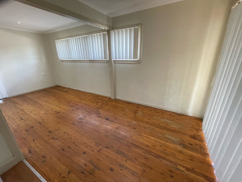 Photo - 51 Guernsey Street, Busby NSW 2168 - Image 6