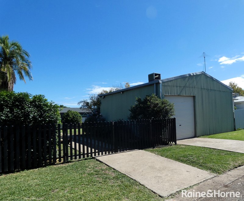 Photo - 51 Gwydir Street, Moree NSW 2400 - Image 2