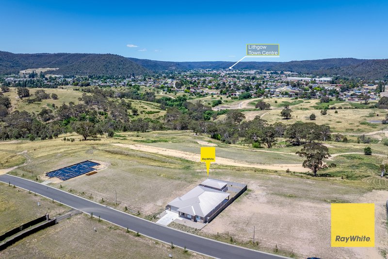 Photo - 51 Hillcrest Avenue, Bowenfels NSW 2790 - Image 23