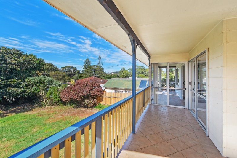 Photo - 51 Hollingworth Street, Port Macquarie NSW 2444 - Image 2