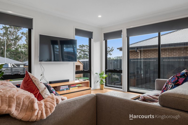 Photo - 51 Hollyhock Drive, Kingston TAS 7050 - Image 6