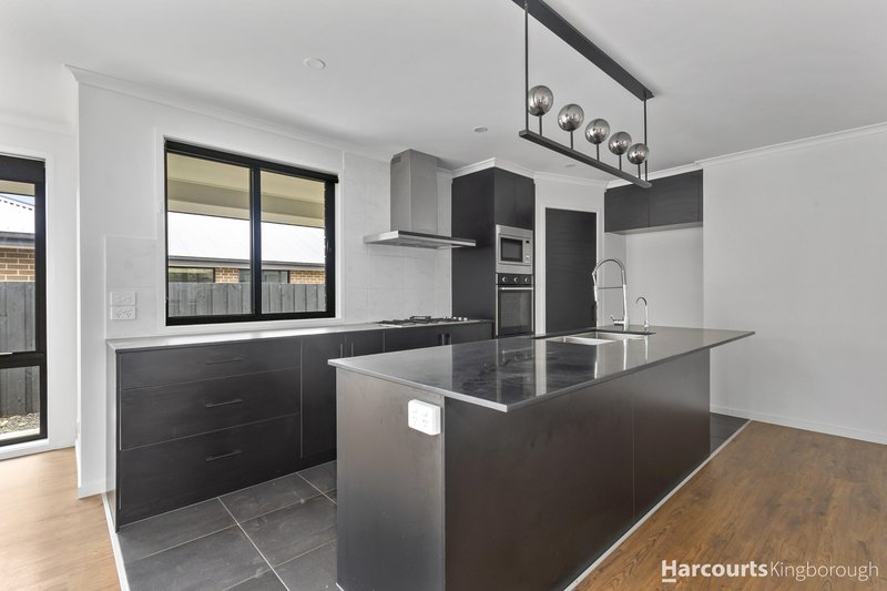 Photo - 51 Hollyhock Drive, Kingston TAS 7050 - Image 8