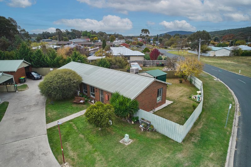 Photo - 5/1 Hospital Street, Heathcote VIC 3523 - Image 14