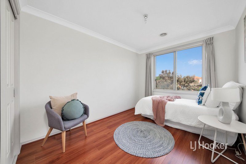 Photo - 51 Hyde Park Terrace, Point Cook VIC 3030 - Image 15