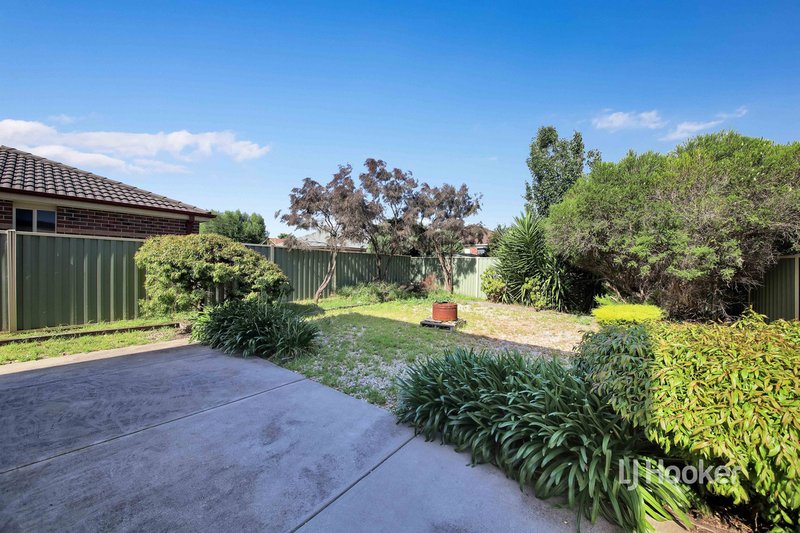 Photo - 51 Hyde Park Terrace, Point Cook VIC 3030 - Image 21