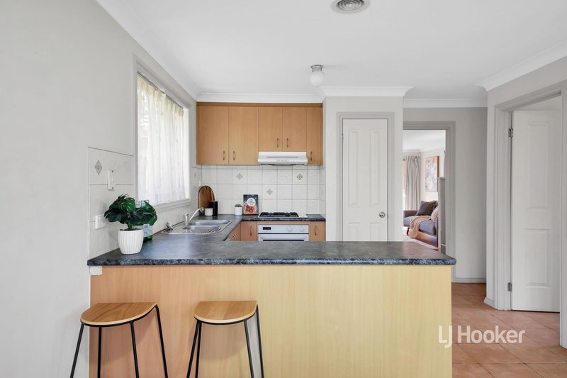 Photo - 51 Hyde Park Terrace, Point Cook VIC 3030 - Image 9