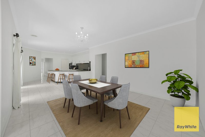 Photo - 51 Inglewood Drive, Burnside Heights VIC 3023 - Image 6