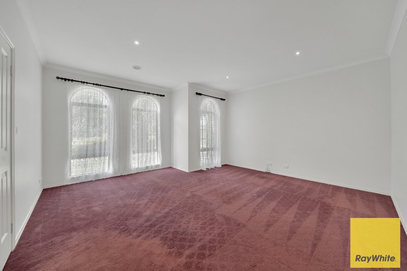 Photo - 51 Inglewood Drive, Burnside Heights VIC 3023 - Image 14