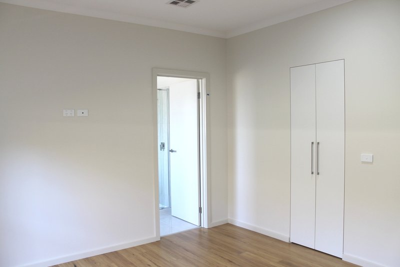 Photo - 51 Irwin Avenue, Altona North VIC 3025 - Image 9