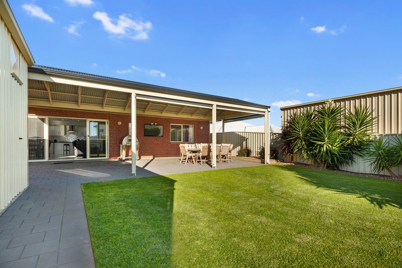 Photo - 51 Islesworth Street, North Beach SA 5556 - Image 14