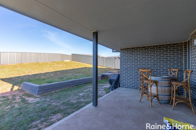 Photo - 51 James Barnet Drive, Kelso NSW 2795 - Image 12